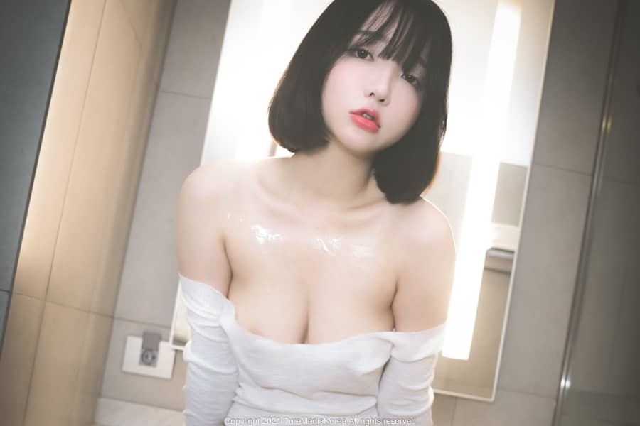 Pure Media Vol.70 Son Ye-Eun (손예은) [72P956M]